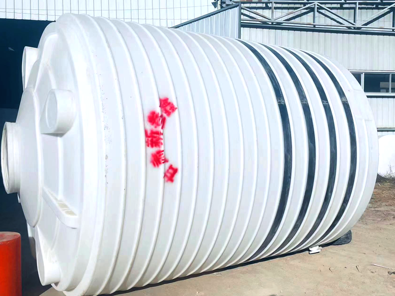 30噸（dūn）儲（chǔ）水桶