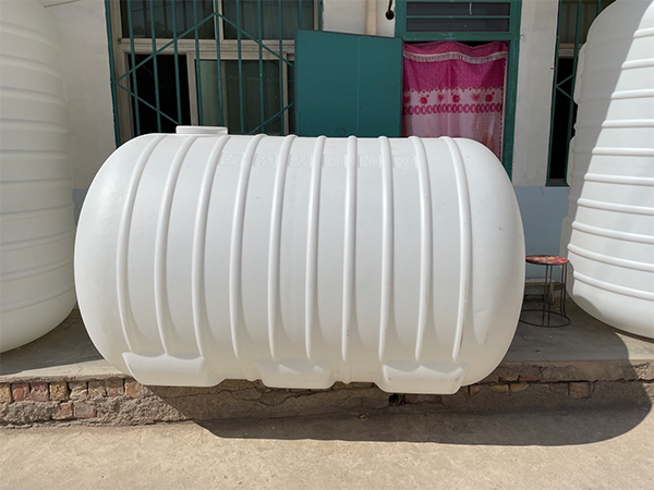 5噸臥式（shì）運輸桶