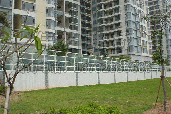 小(xiǎo)區聲屏障 小區聲屏(píng)障